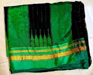 Elegant Black &amp; Green  silk saree