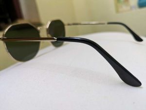 Sun Glass With Golden Frame