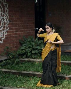 Elegant Black &amp; Gold Saree