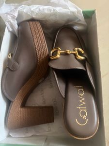 stock clearance Stylish Brown Mules with