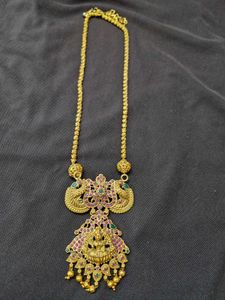 Exquisite Traditional Gold Necklace Set