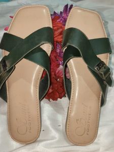 Stylish Black Strap Sandals