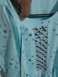 Xl Feeding top,Light Blue +white &amp; black Pr