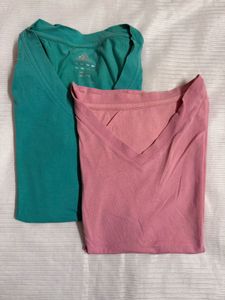 Bundle of 2 V-Neck T-Shirts