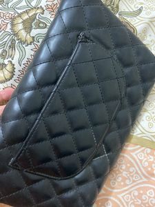 Cushion Style Clutch