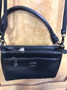 Chic Black Shoulder Bag