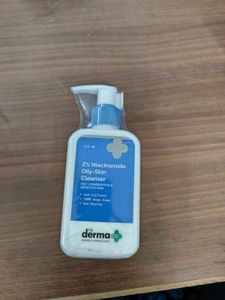 The Derma Co. 2% Niacinamide Cleanser