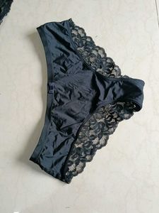 Black Lace Bra and Panty Set