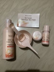 Brand New Seal Pack Facial Set In Cheap Rate