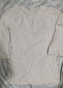 Elegant White Embroidered Kurta