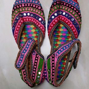 Embroidered Bohemian Style Shoes - New - 39/ UK