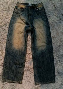 Vintage Wash Wide Leg Jeans