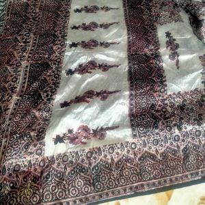 Unused Beautiful Printed Saree
