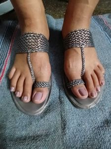 Stylish Chain Strap Flat Sandals