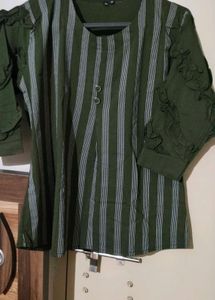 mahendi colour top