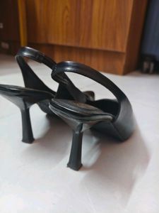 Elegant Black Slingback Heels