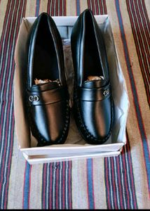Chic Black Platform Loafers