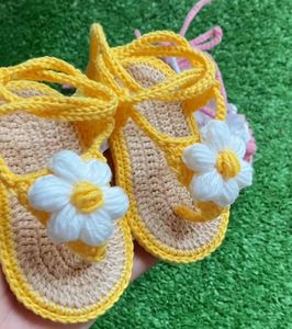 Adorable Crochet Baby Sandals