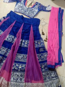 Lehenga Choli Set With Dupatta