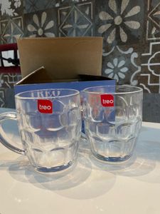Glass mug