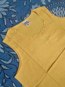 Women's Top