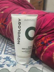 Novology Acne Deep Clearing Cleanser Maximum Two