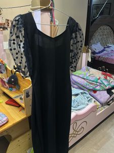 Chic Black Dress with Puffy Sleeves