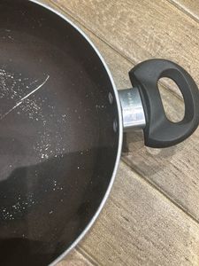 Durable Non-Stick Cooking Pan