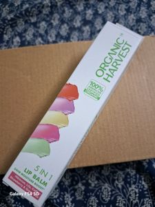 ORGANIC HARVEST 5 IN 1 LIP BALM