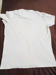 Stylish Men's White Graphic T-Shirt