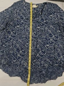 Stylish Blue Paisley Print Top