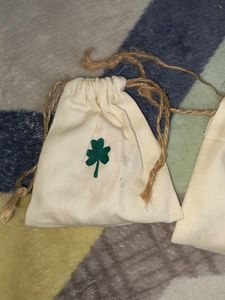 FREE DELIVERY PACK OF 4 SMALL BAGS FOR EARINGS