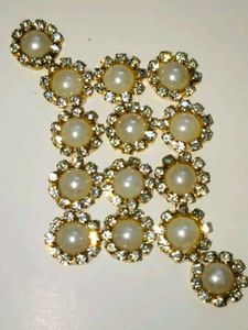 Patches Moti Stone Cream Flower jarkan fancy 15 p