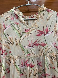 Flowy Floral Tiered Midi Dress