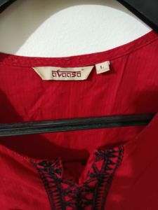 Avaasa Kurti