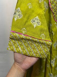 Embroidered frock garara