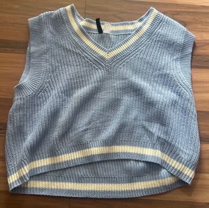 Cute Blue Knit V-Neck Vest - Size L