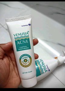 Venusia Acne Control Moisturizer