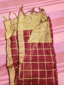 Maroon &amp; Gold Checkered Dupatta