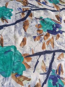Floral Print Saree with free gift 🎁