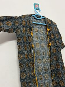 Stylish Ethnic Kurta Set