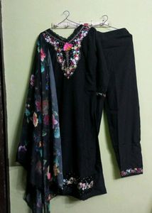 New/Unused Embroidered Kurta Set