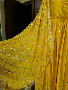 DESIGNER SPECIAL GOWN FOR FESTIVAL