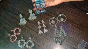 Elegant Jewelry Set with Earrings &amp; Ring
