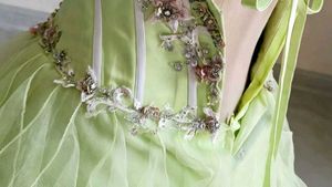 Exquisite Light Green Ruffled Gown 💚