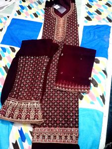 Diamond Work Embroidered Suite