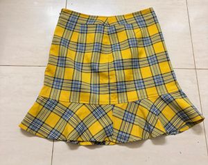 Korean imported Plaid Skirt with Ruffle