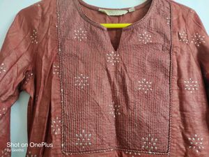 Women's Kurthi