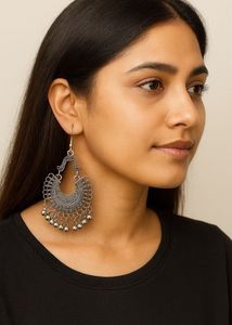 Varnee Silver Tone Dangle Earrings