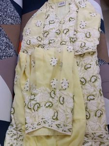 Very Beautiful LUCKNOWI EMBROIDERY Kurta Salwar And DUPATTA SET